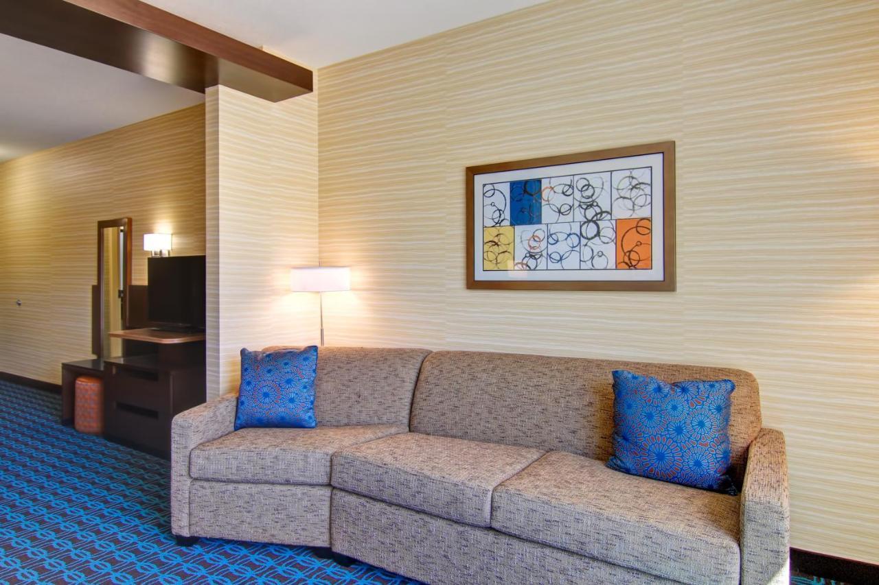 Fairfield Inn & Suites By Marriott Kamloops Extérieur photo
