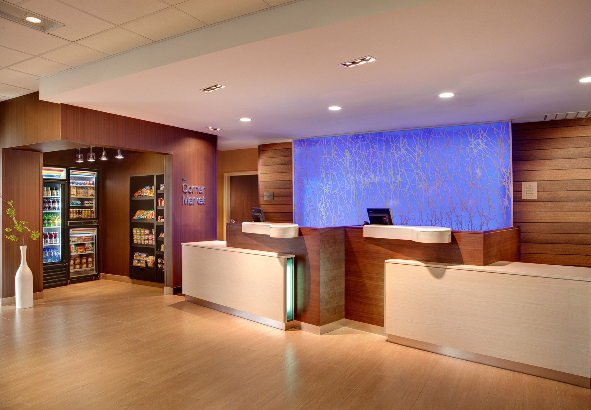 Fairfield Inn & Suites By Marriott Kamloops Extérieur photo