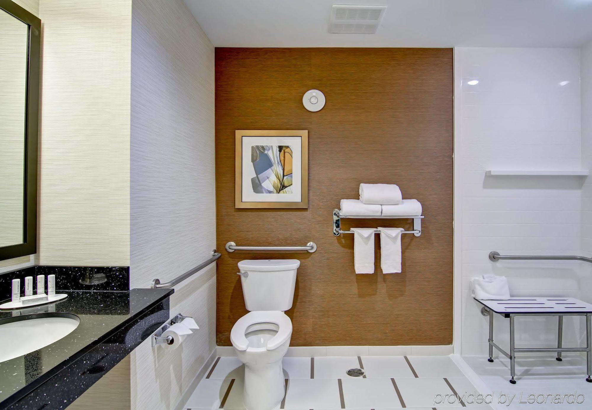 Fairfield Inn & Suites By Marriott Kamloops Extérieur photo