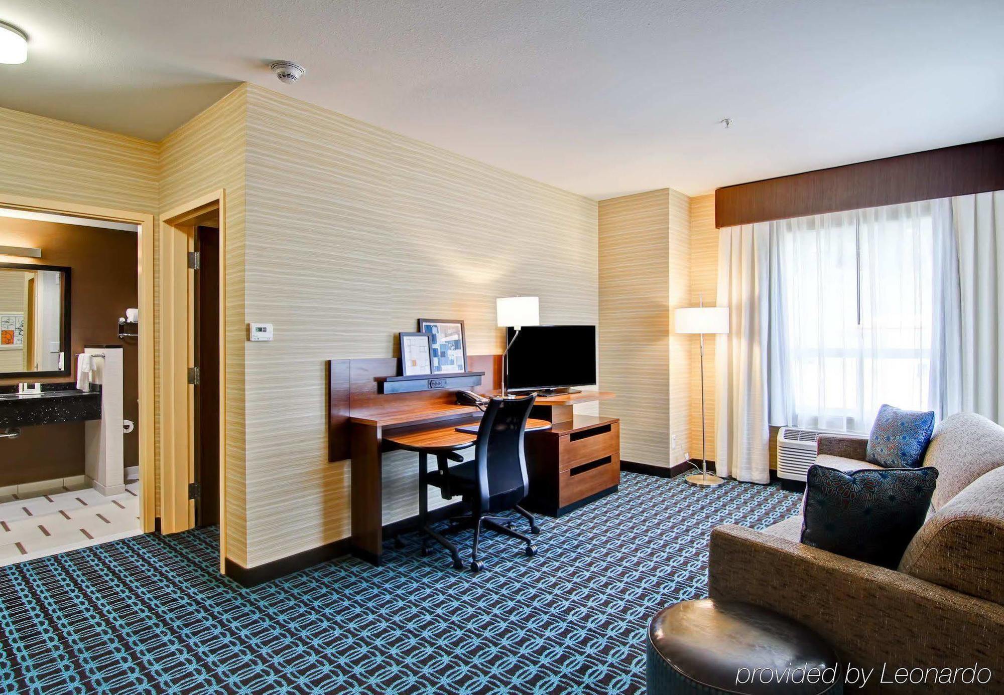 Fairfield Inn & Suites By Marriott Kamloops Extérieur photo