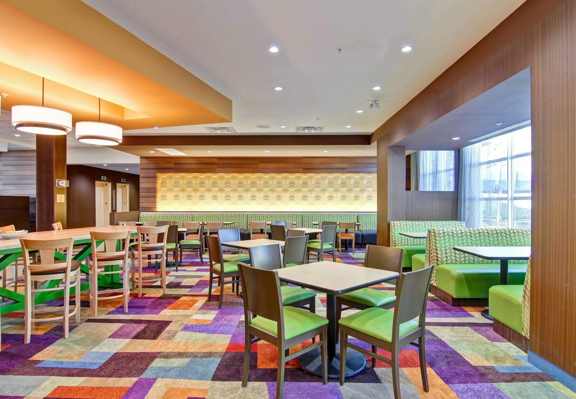 Fairfield Inn & Suites By Marriott Kamloops Extérieur photo